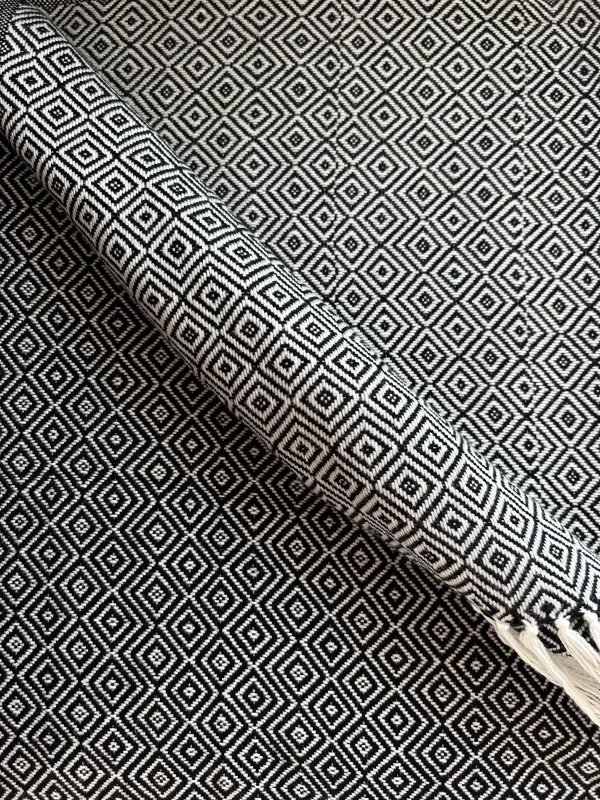 deka z vlny alpaky detail