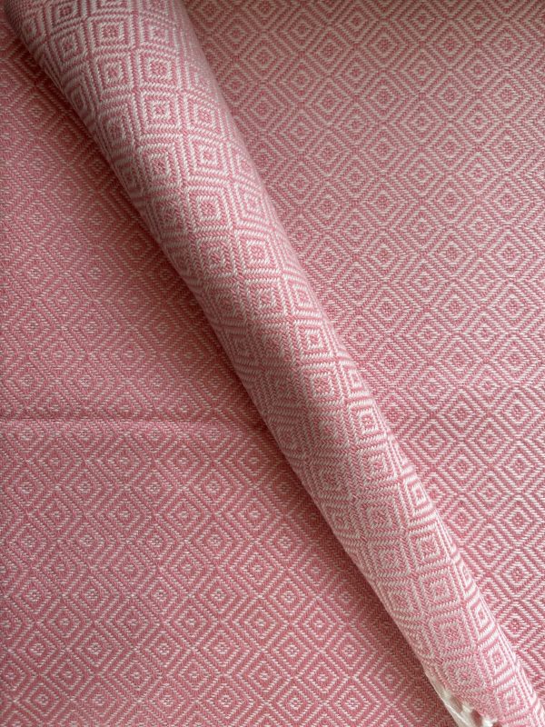 deka z vlny alpaky detail